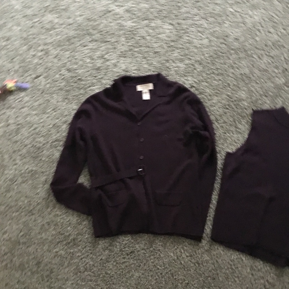 Jones New York plum sweater set size medium